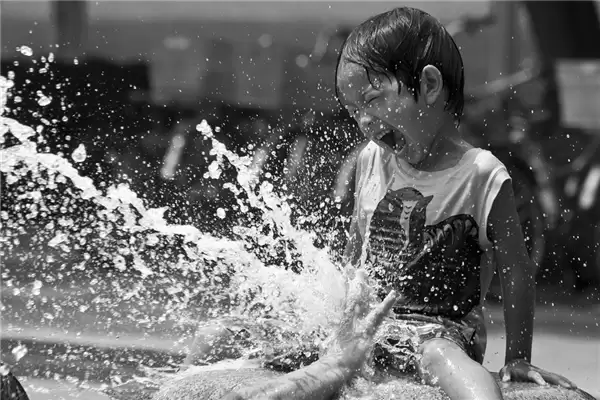 Be Careful Of The Outdoor Square Water Fountains1