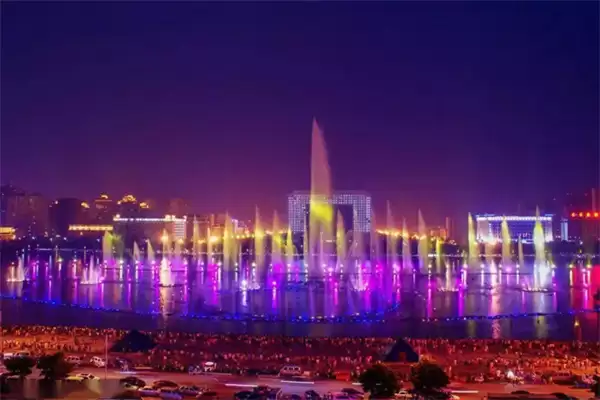 Top 10 Most Beautiful Musical Dancing Fountains in China Series Luoyang Musical Fountain