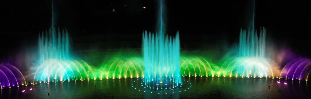4 самых известных музыкальных фонтанных шоу во Вьетнаме 1 musical water fountain show