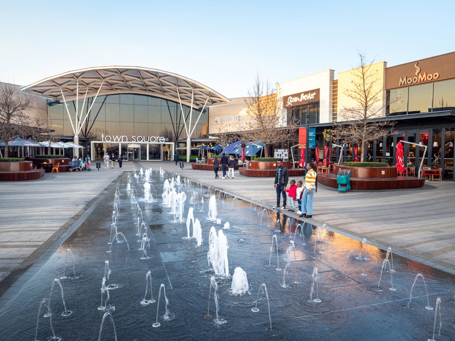 Танцующий фонтан KICC в Кении, Африка 4 DRY FOUNTAIN