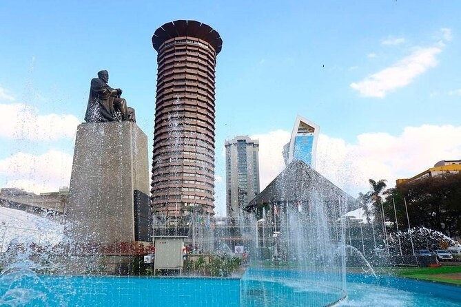 Танцующий фонтан KICC в Кении, Африка 1 KICC dancing fountain